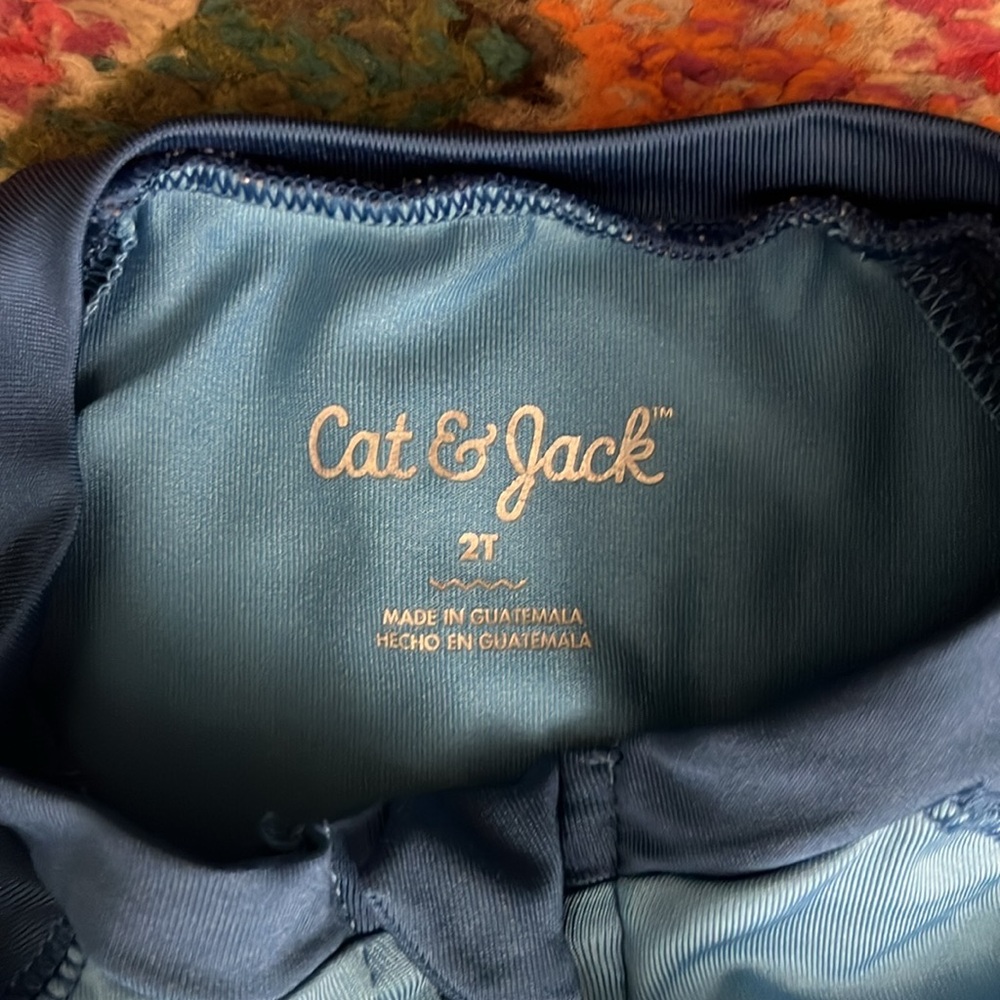 Cat & Jack Rashguard - Picture 2 of 3